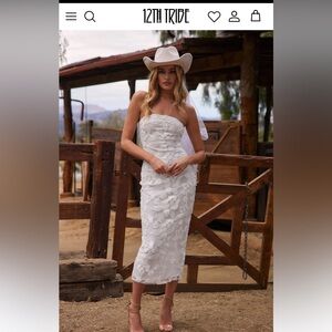 12th tribe Leilani White Floral Textured Strapless Dress